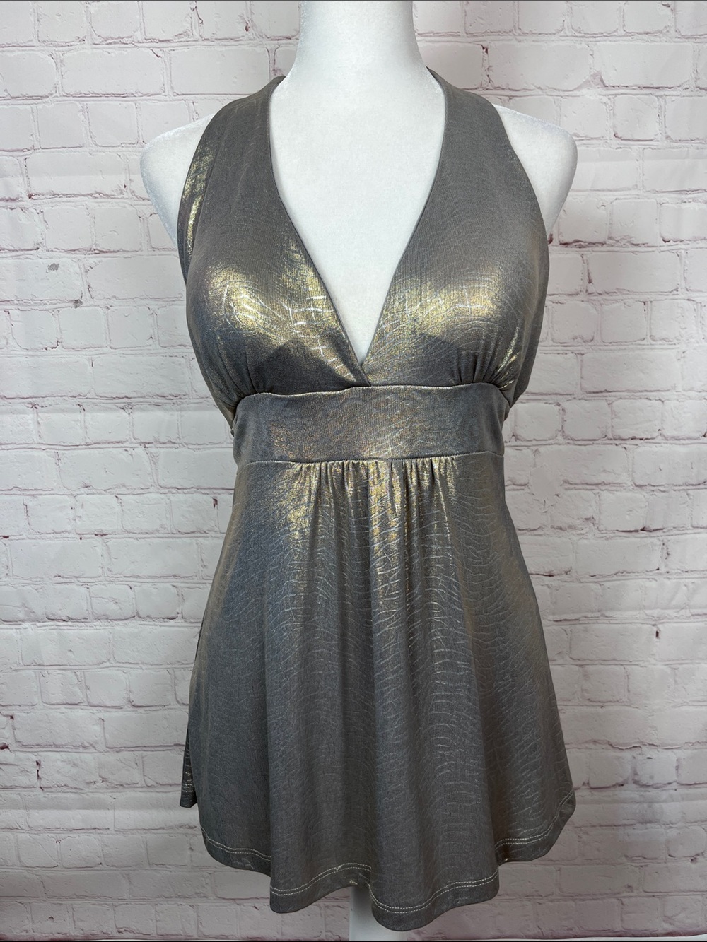 Y2K Body Central Metallic Halter Top Size Small